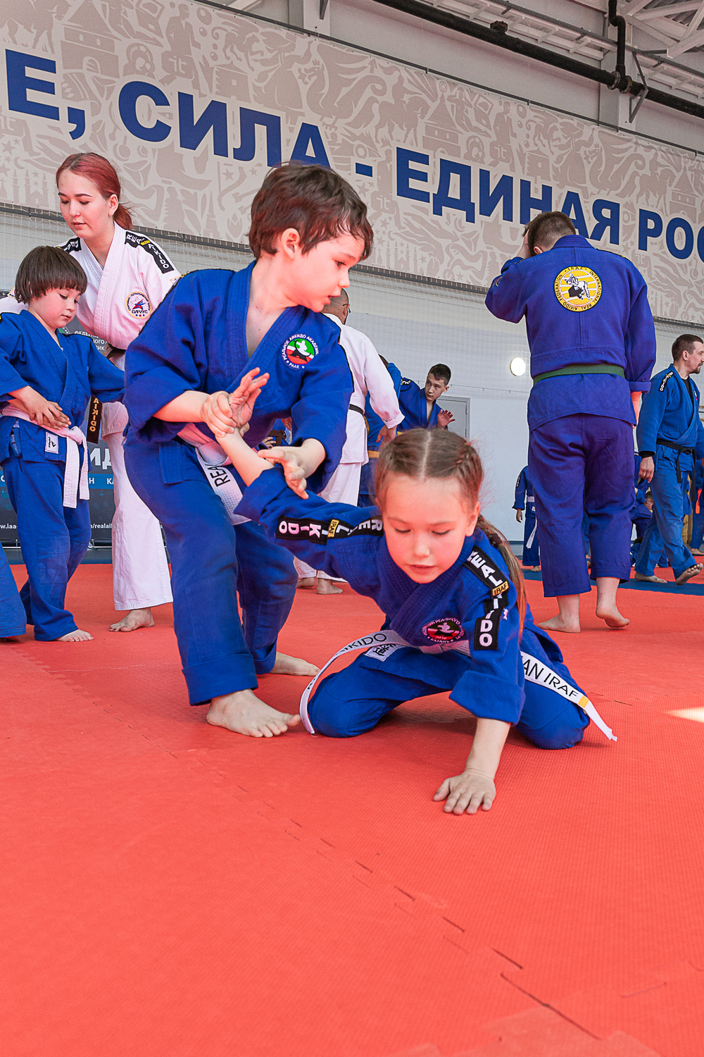 Курс Базовой подготовки "Давайте учиться самозащите!" Дети 8-9 лет